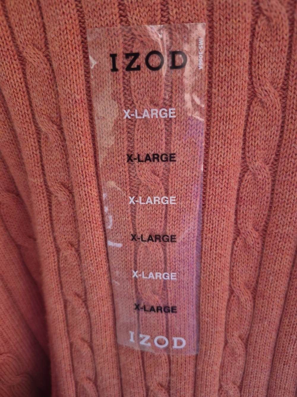 IZOD Women's Cable Knit Sweater - Coral (X-Large)